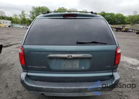 2005 Chrysler Town & Country Lx z USA, uszkodzony, nr VIN 2C4GP44R45R236884